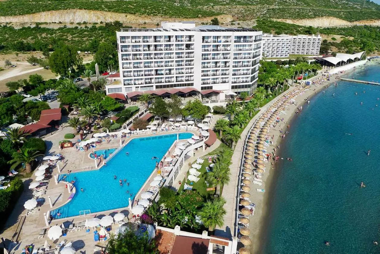 TUSANBEACH_SHABAVIZ (29).jpg